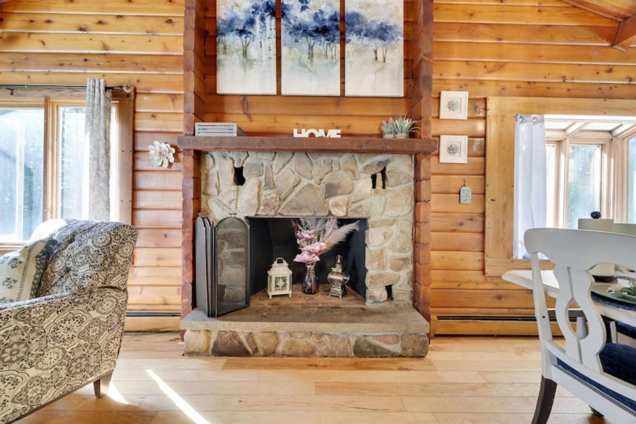 Comfy Log Family & Pet Kind By State & Waterparks! Holiday home *